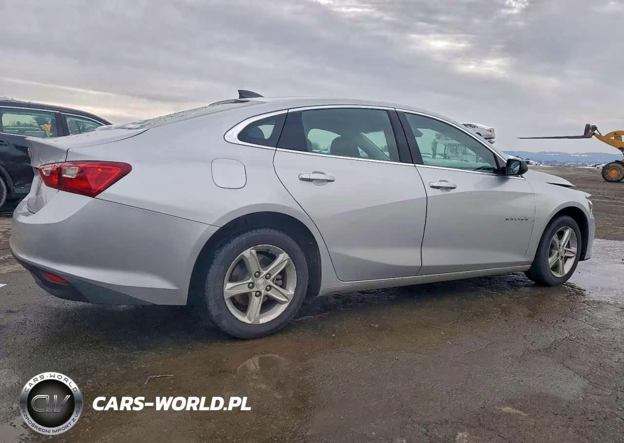 2021 Chevrolet Malibu Ls VIN:1G1ZC5ST1MF082545 - 3