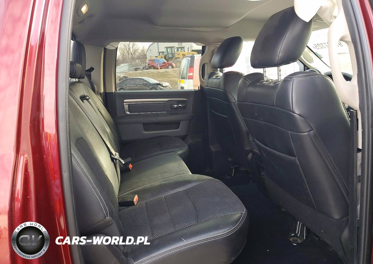 2018 Ram 2500 Slt VIN:3C6UR5DL8JG368715 - 10