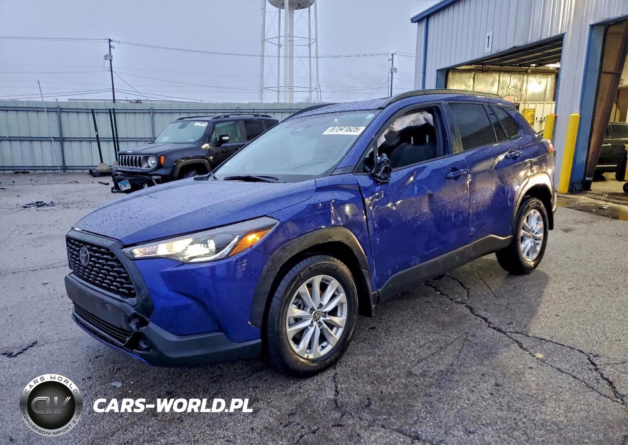 2025 Toyota Corolla Cross Le