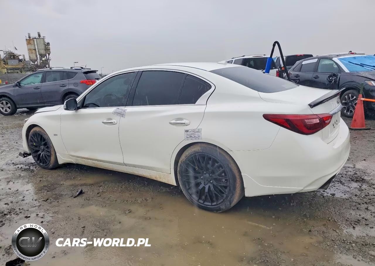 2018 Infiniti Q50 Luxe VIN:JN1EV7AP1JM356580 - 2