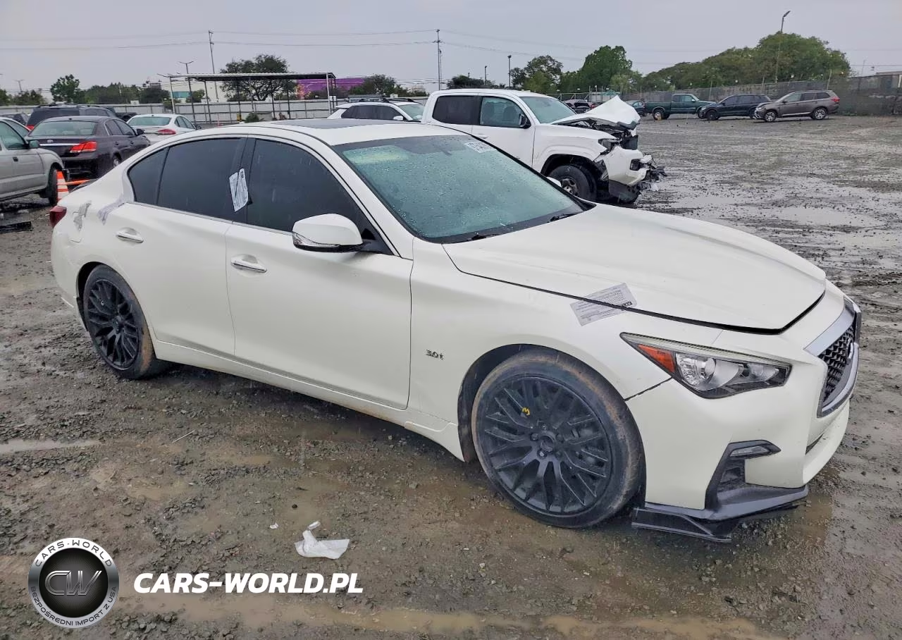 2018 Infiniti Q50 Luxe VIN:JN1EV7AP1JM356580 - 4