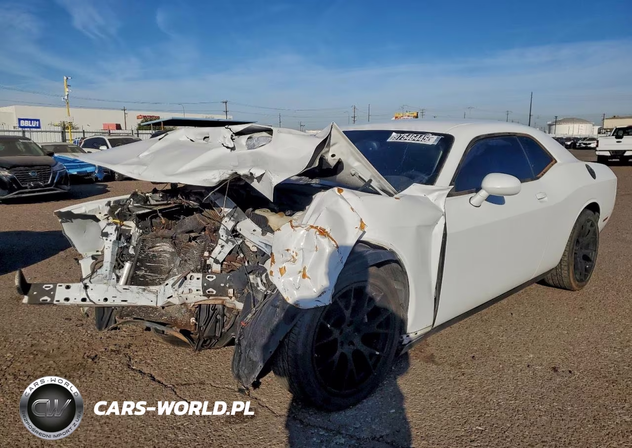 2015 Dodge Challenger Sxt – zdjęcie 1 z 12