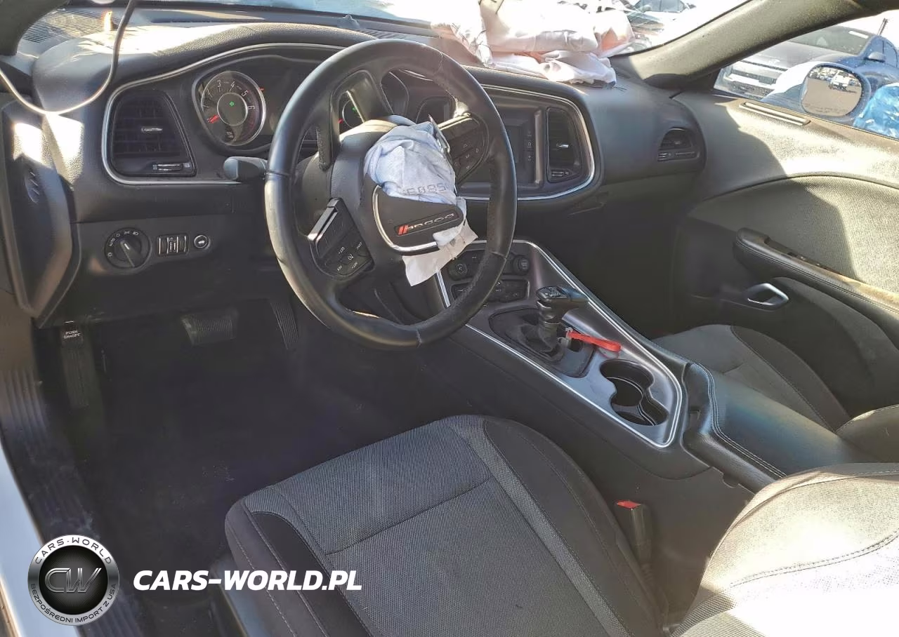 2015 Dodge Challenger Sxt VIN:2C3CDZAG9FH702652 - 8