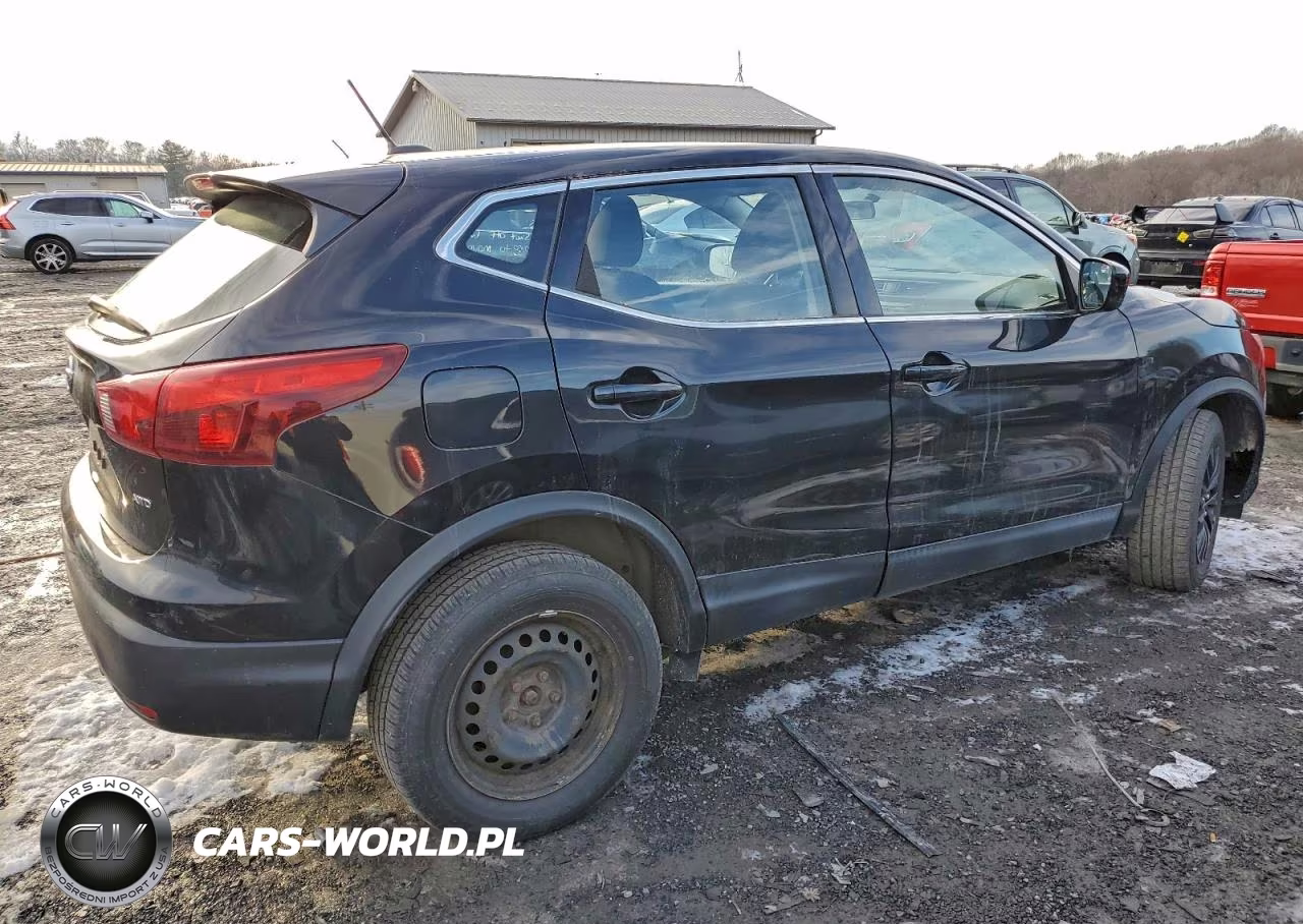 2019 Nissan Rogue Sport S VIN:JN1BJ1CR9KW324346 - 3
