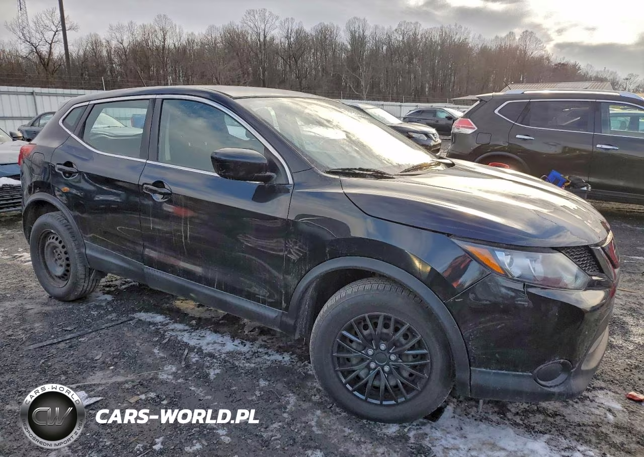 2019 Nissan Rogue Sport S VIN:JN1BJ1CR9KW324346 - 4