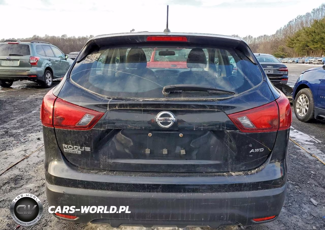2019 Nissan Rogue Sport S VIN:JN1BJ1CR9KW324346 - 6