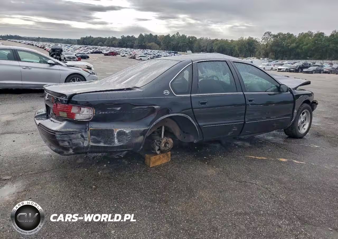 1996 Chevrolet Caprice - Impala Classic Ss VIN:1G1BL52P5TR169141 - 3