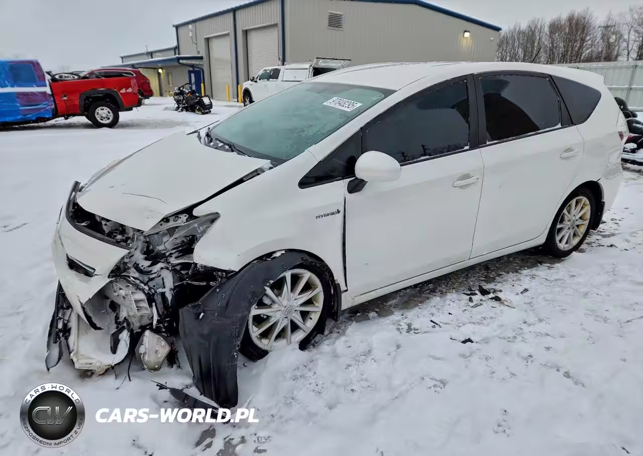 2013 Toyota Prius V