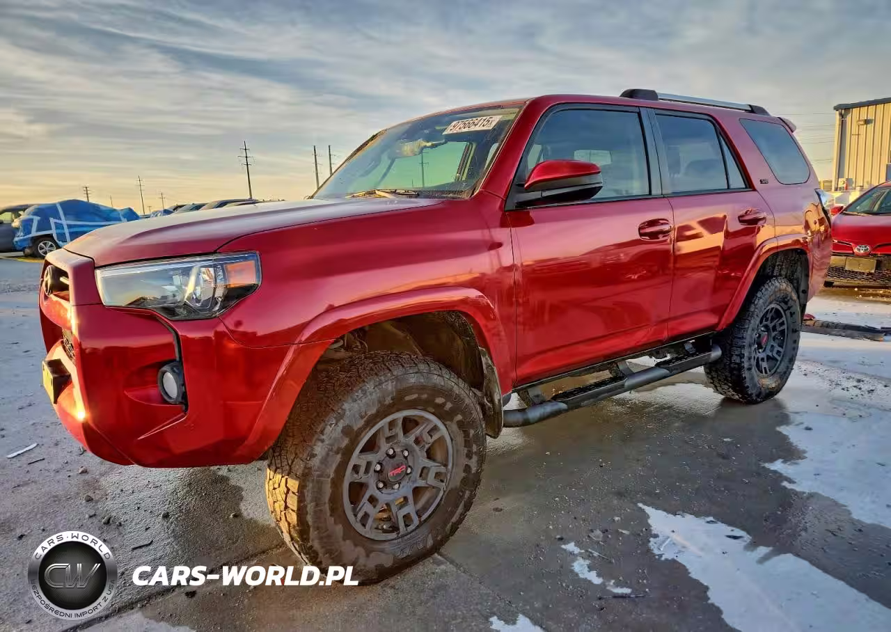 2020 Toyota 4Runner Sr5