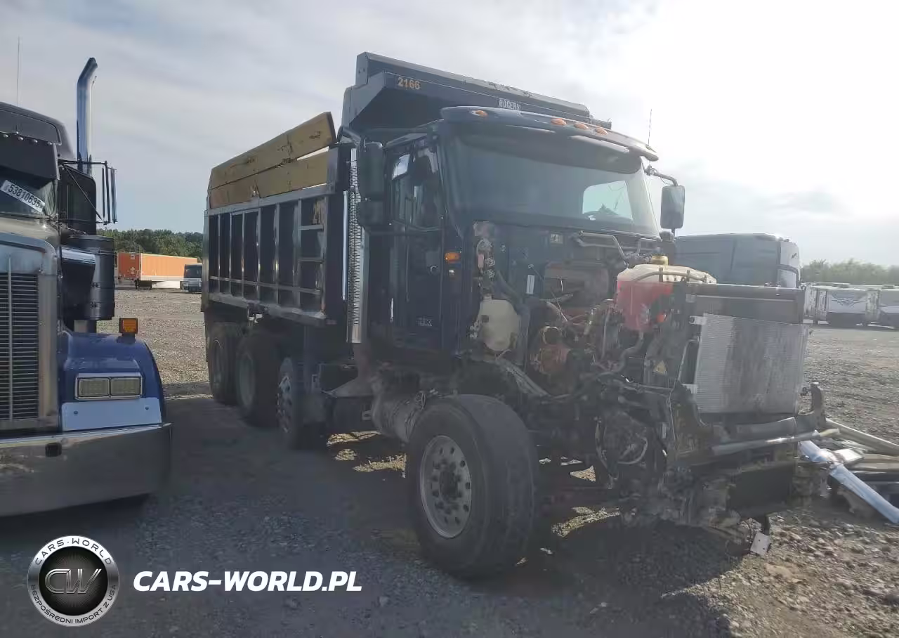 2021 International Hx620