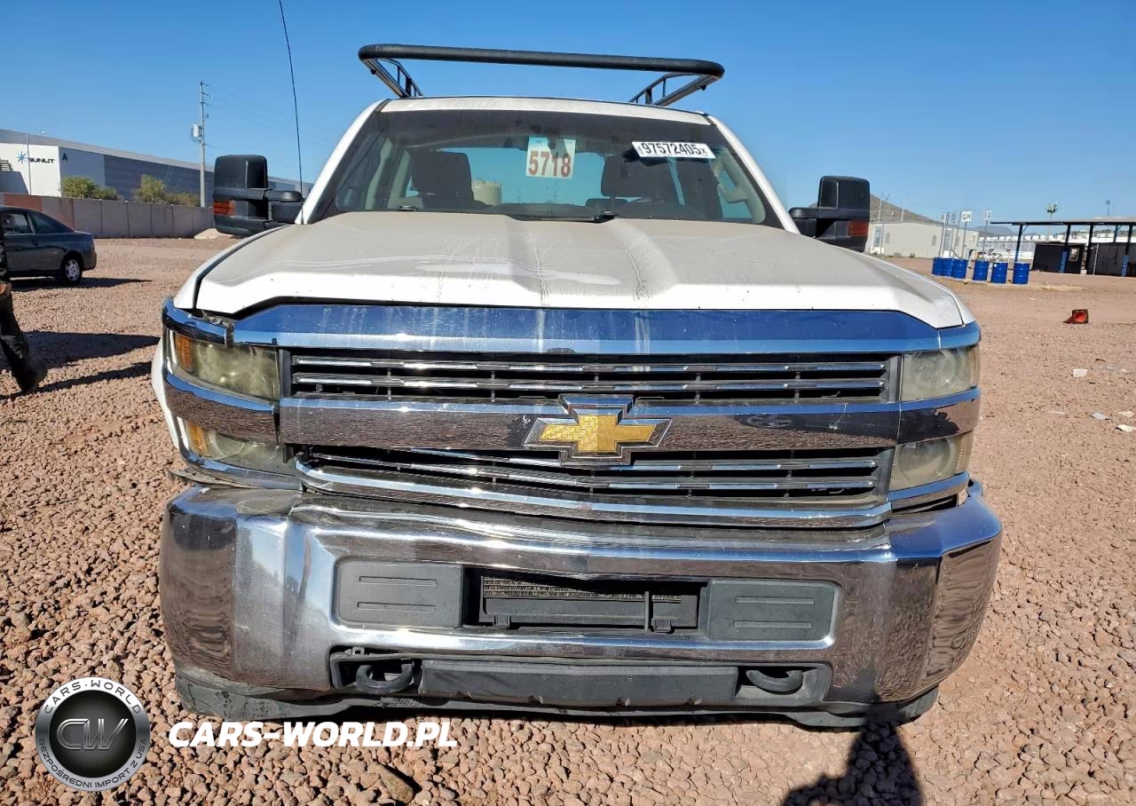 2015 Chevrolet Silverado C2500 Heavy Duty VIN:1GC1CUEG9FF646586 - 5