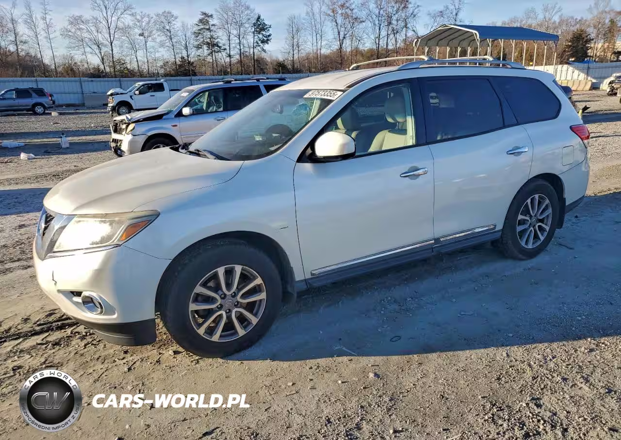 2016 Nissan Pathfinder S