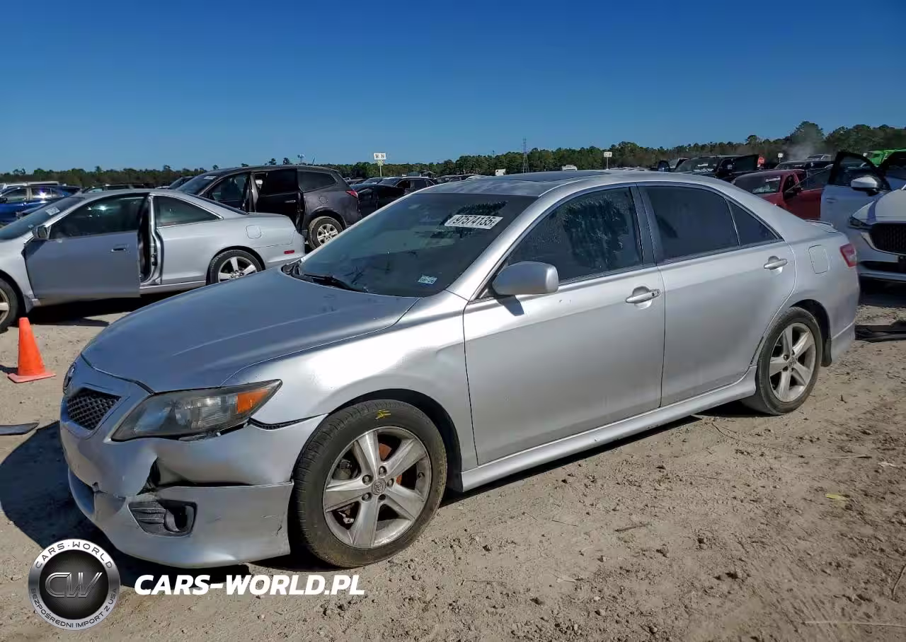 2011 Toyt Camry Base