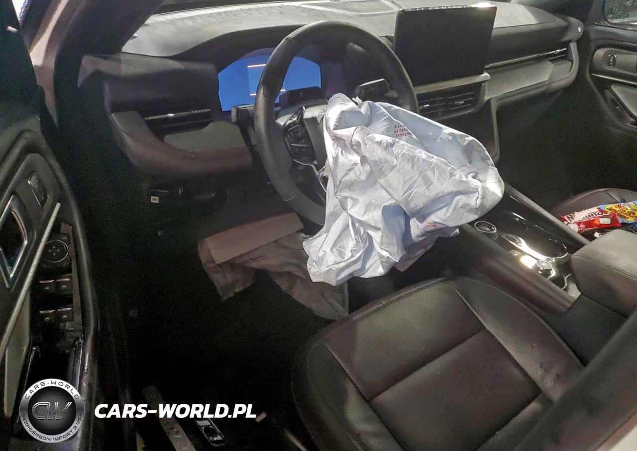 2025 Ford Explorer Platinum VIN:1FMWK8HC9SGC84283 - 8