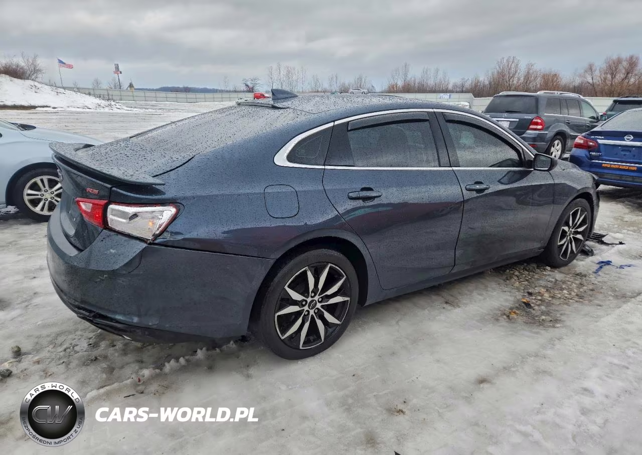 2020 Chevrolet Malibu Rs VIN:1G1ZG5ST3LF066057 - 3