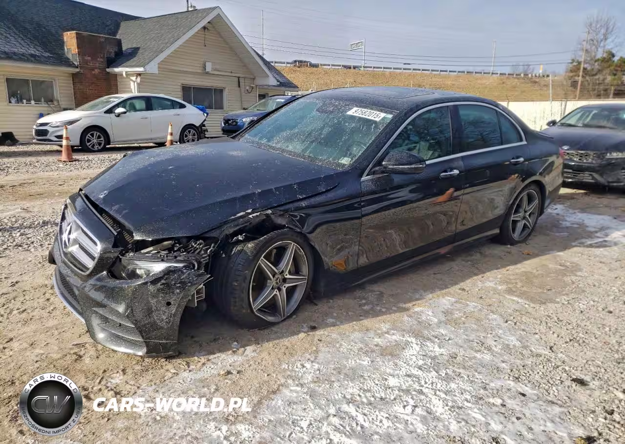 2017 Mercedes-Benz E 300 4Matic