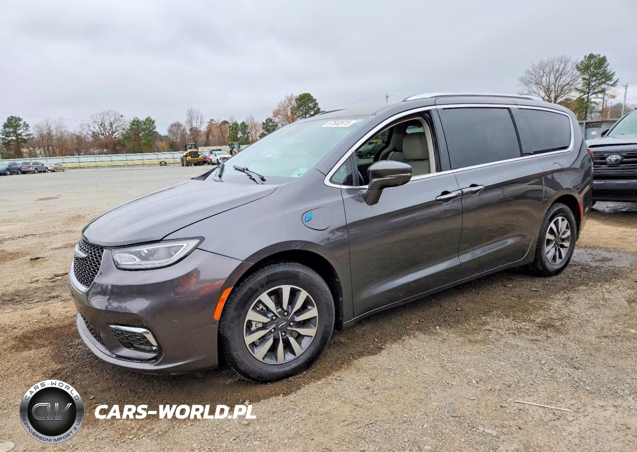 2021 Chrysler Pacifica Hybrid Touring L – zdjęcie 1 z 13