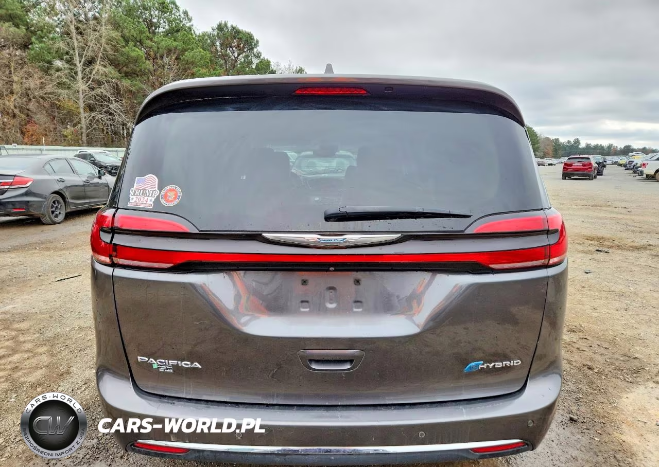 2021 Chrysler Pacifica Hybrid Touring L VIN:2C4RC1L76MR581156 - 6
