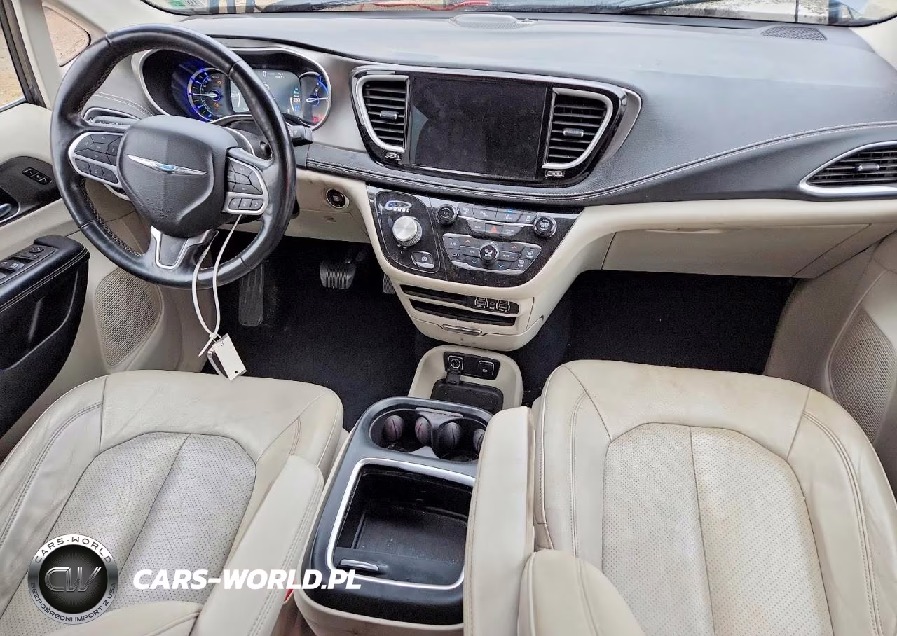 2021 Chrysler Pacifica Hybrid Touring L VIN:2C4RC1L76MR581156 - 8