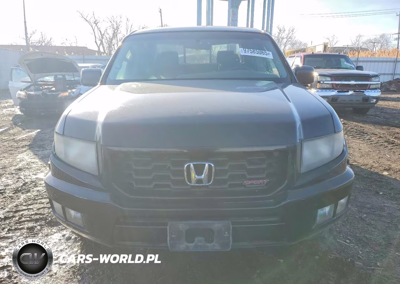 2012 Honda Ridgeline Sport VIN:5FPYK1F72CB455579 - 5
