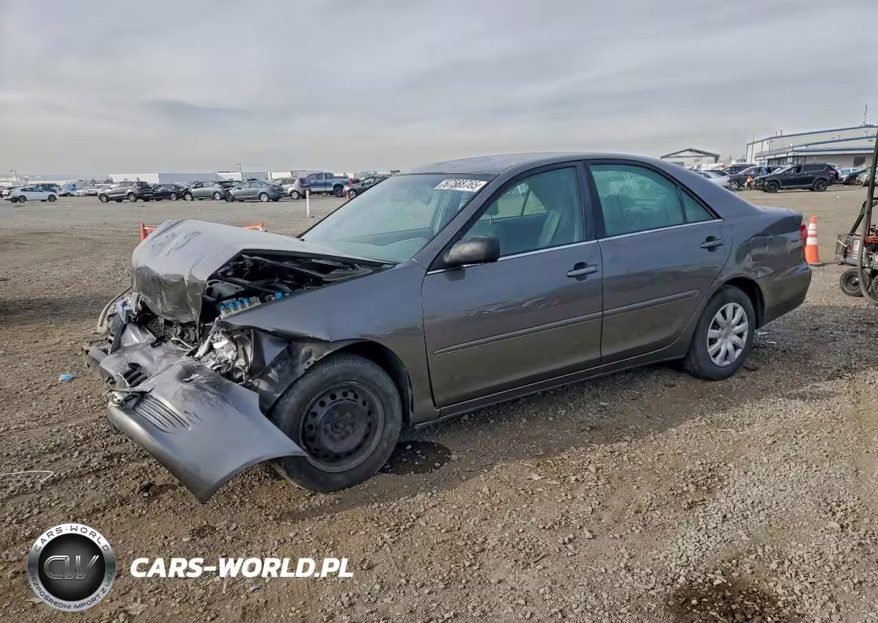 2005 Toyota Camry Le