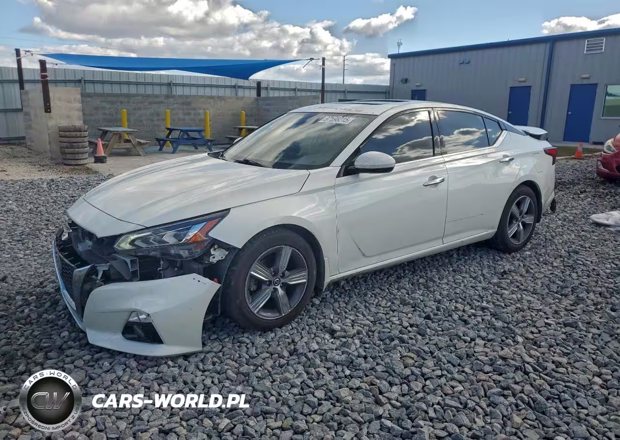 2022 Nissan Altima Sl