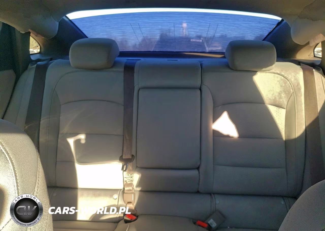 2017 Chevrolet Malibu Lt VIN:1G1ZE5ST9HF108874 - 10