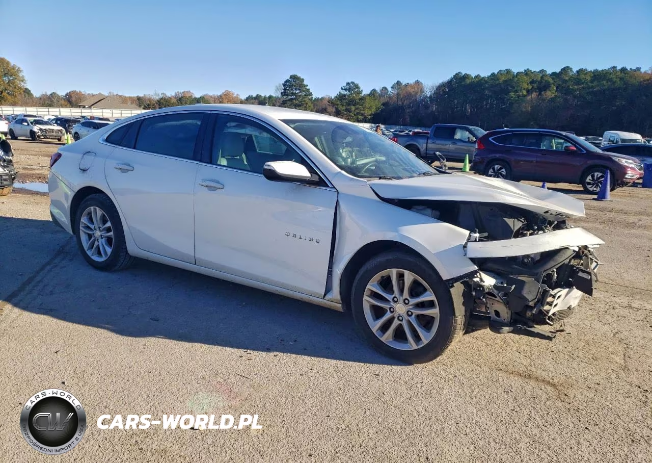 2017 Chevrolet Malibu Lt VIN:1G1ZE5ST9HF108874 - 4