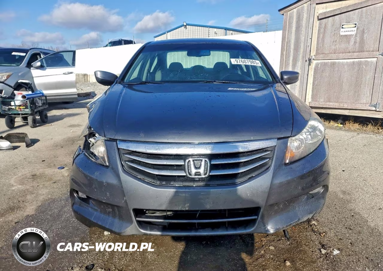 2012 Honda Accord Exl VIN:1HGCP3F81CA011340 - 5