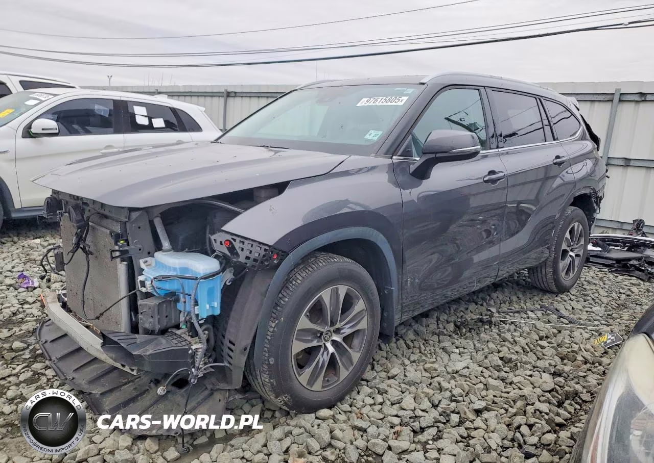 2022 Toyota Highlander Xle