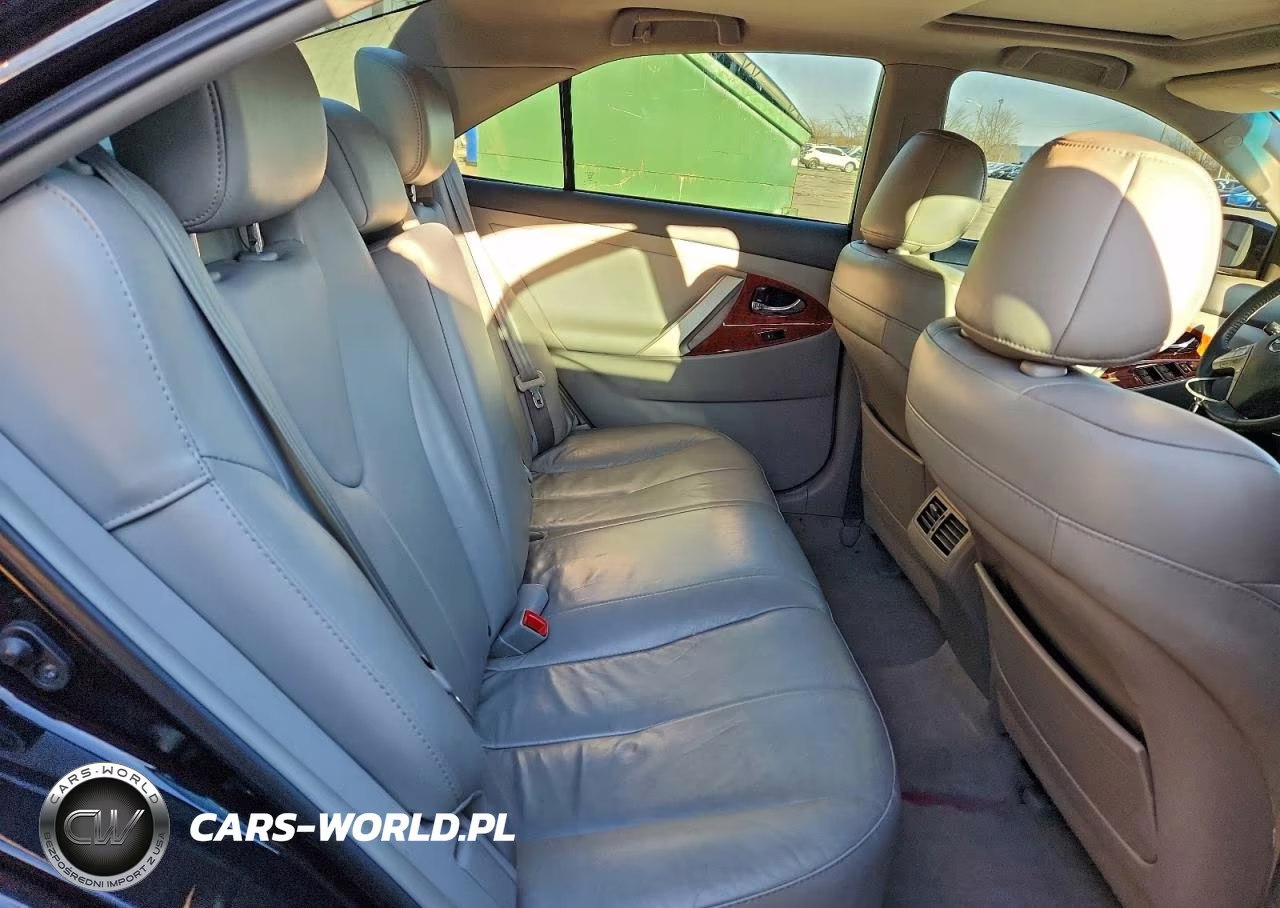 2011 Toyota Camry Se VIN:4T1BK3EK0BU128048 - 10