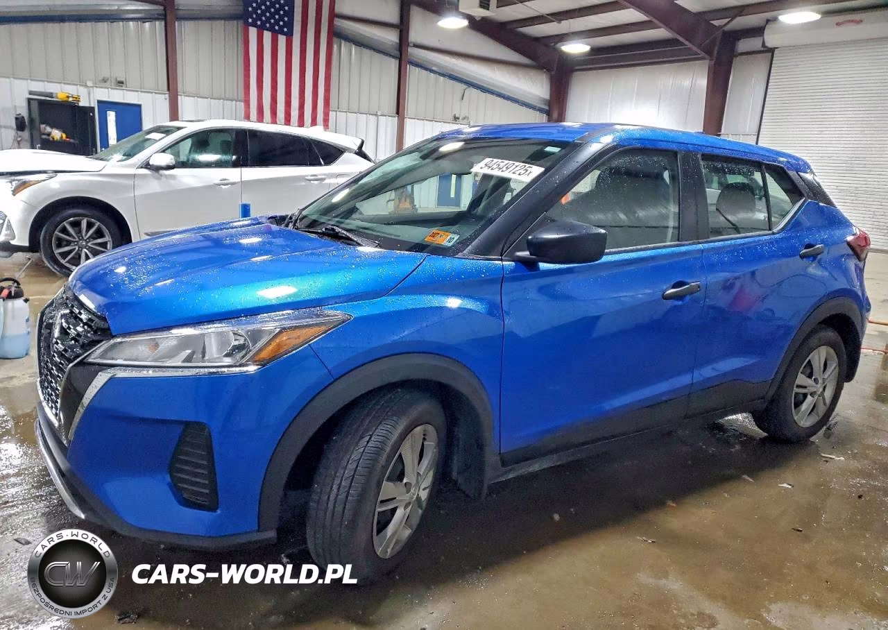 2021 Nissan Kicks S