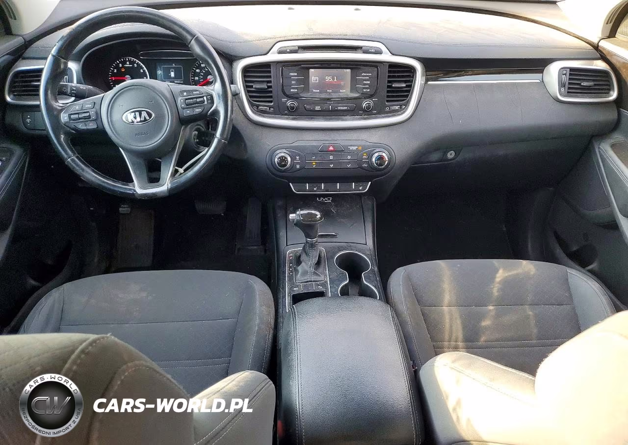 2016 Kia Sorento Lx VIN:5XYPG4A36GG068933 - 8