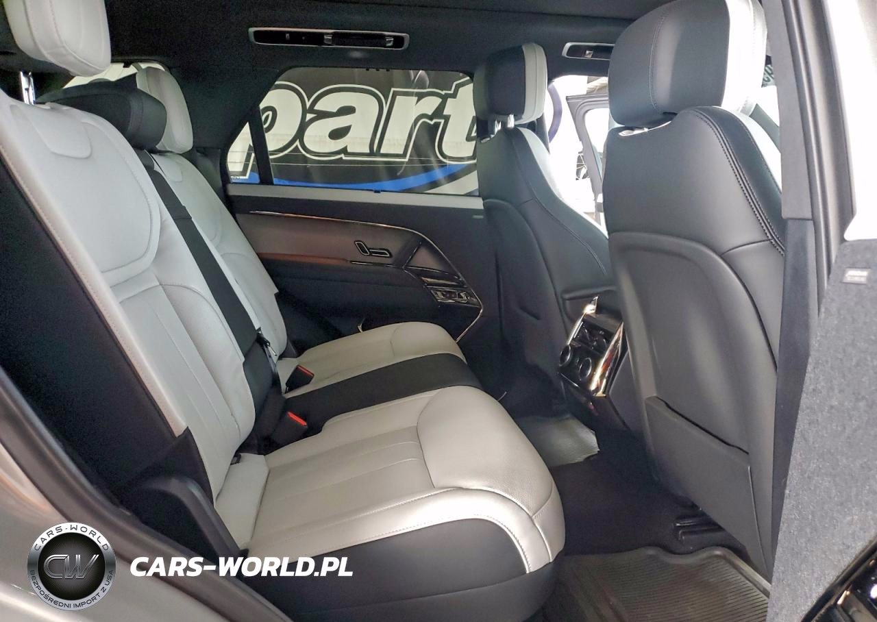 2025 Land Rover Range Rover Sport Dynamic Se VIN:SAL1L9E41SA462049 - 10