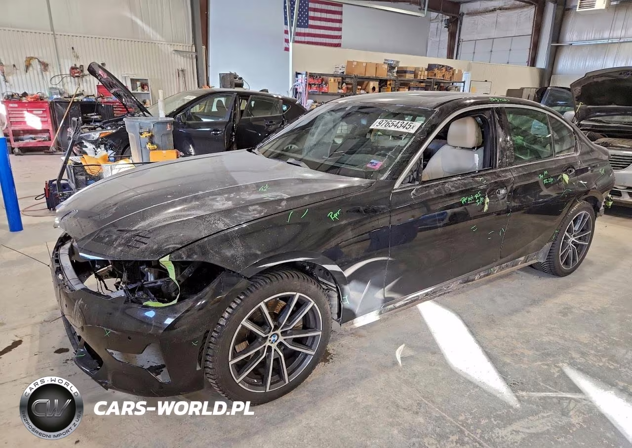 2021 BMW 330Xi