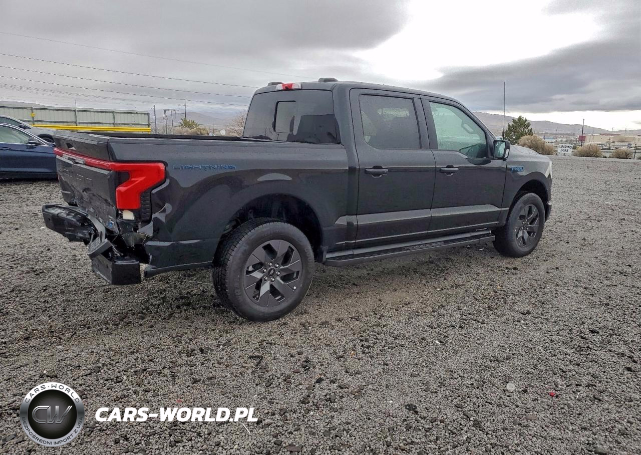 2025 Ford F150 Lightning Lariat VIN:1FT6W5L72SWG27636 - 3