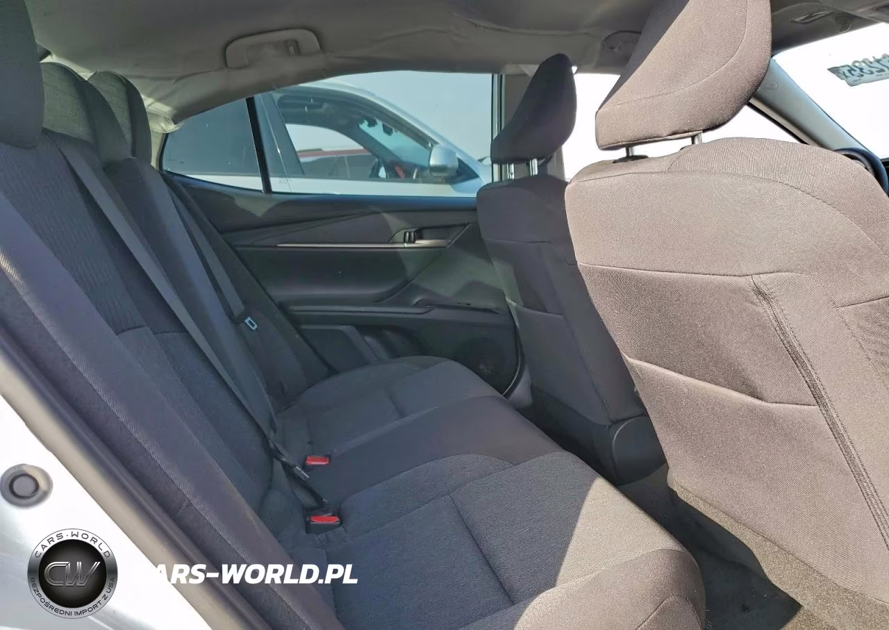 2025 Toyota Camry Xse VIN:4T1DAACK4SU043541 - 10