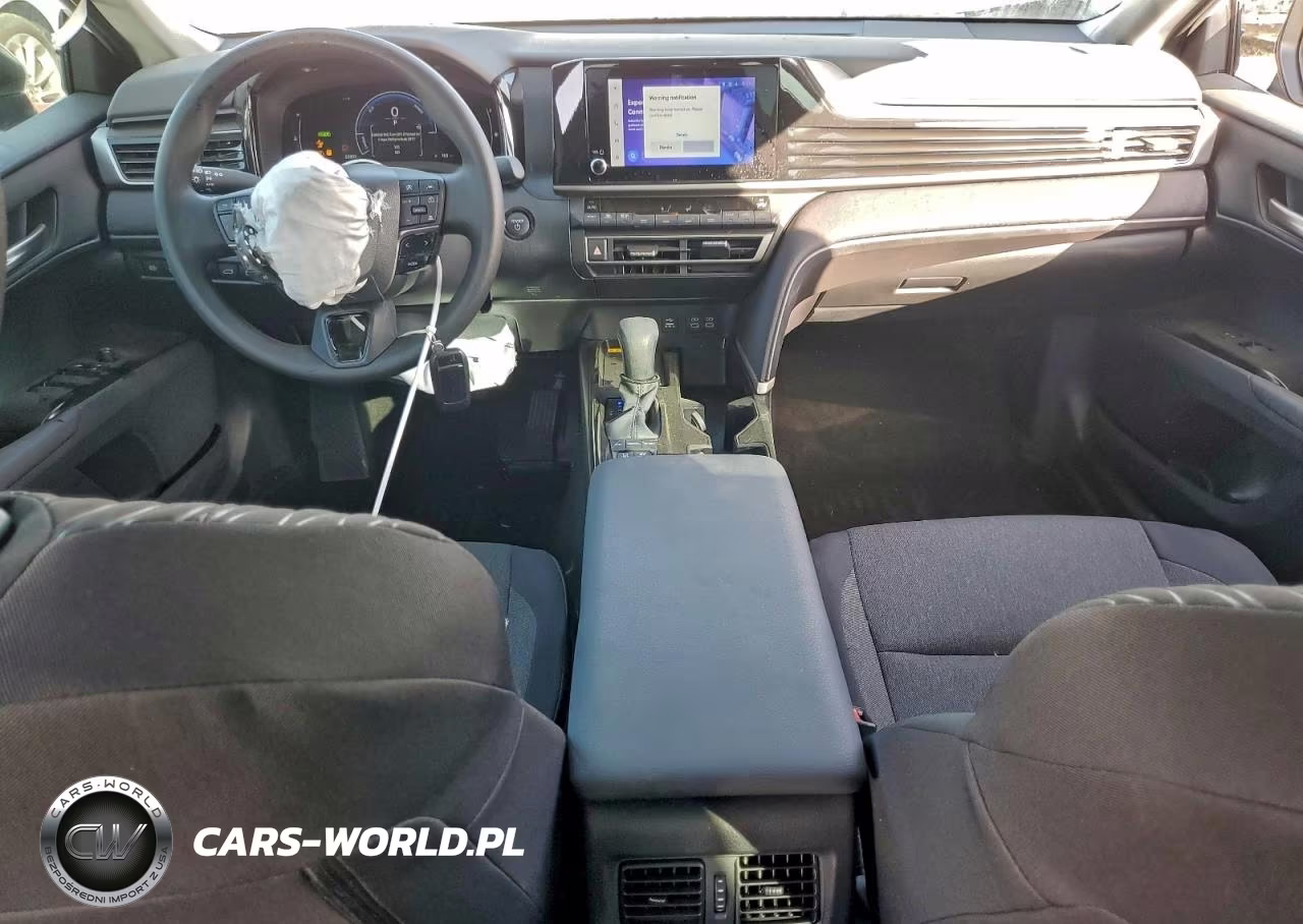 2025 Toyota Camry Xse VIN:4T1DAACK4SU043541 - 8