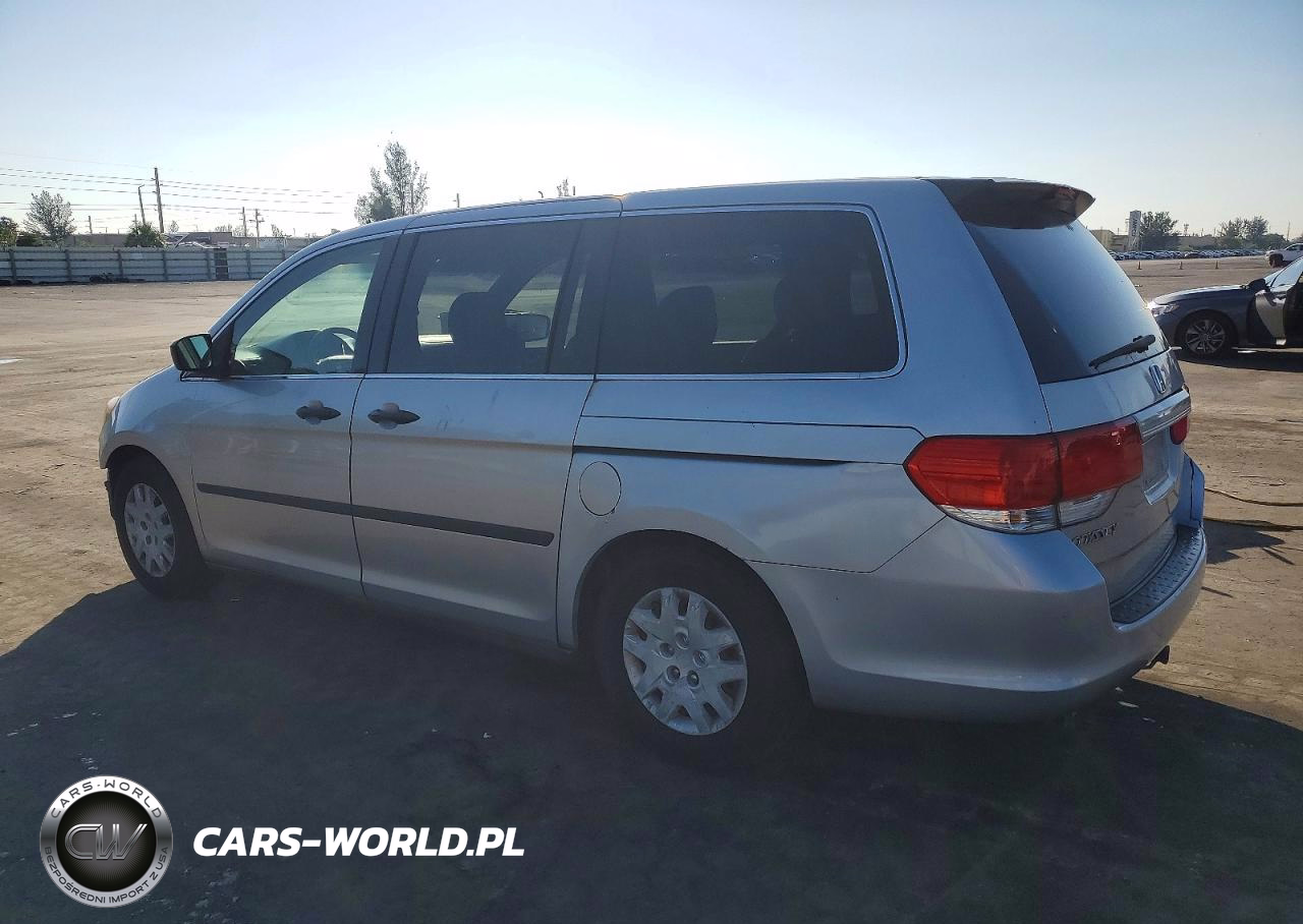 2010 Honda Odyssey Lx VIN:5FNRL3H21AB111844 - 2