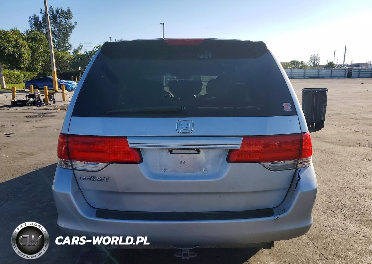 2010 Honda Odyssey Lx VIN:5FNRL3H21AB111844 - 6