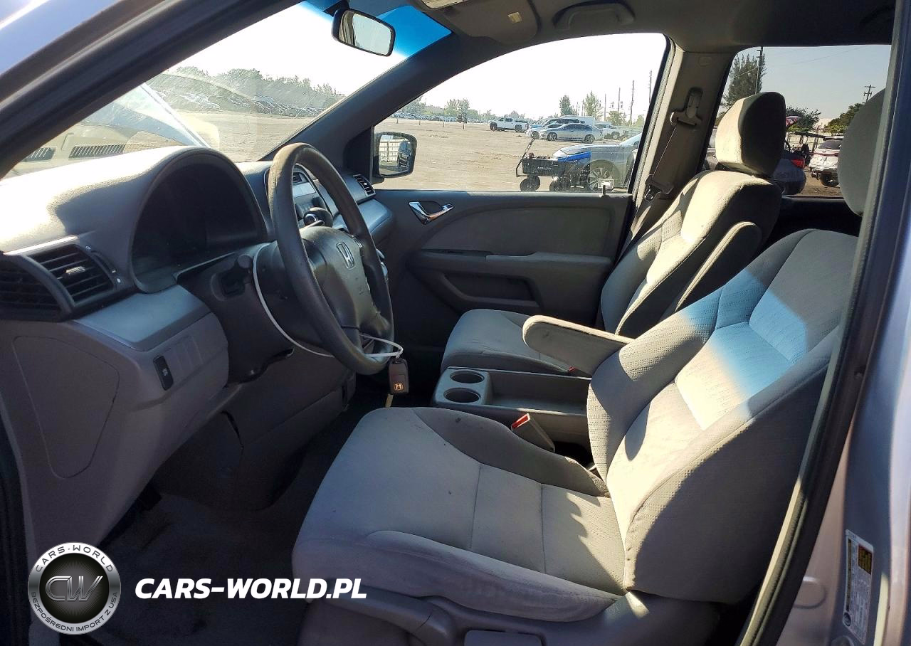 2010 Honda Odyssey Lx VIN:5FNRL3H21AB111844 - 7