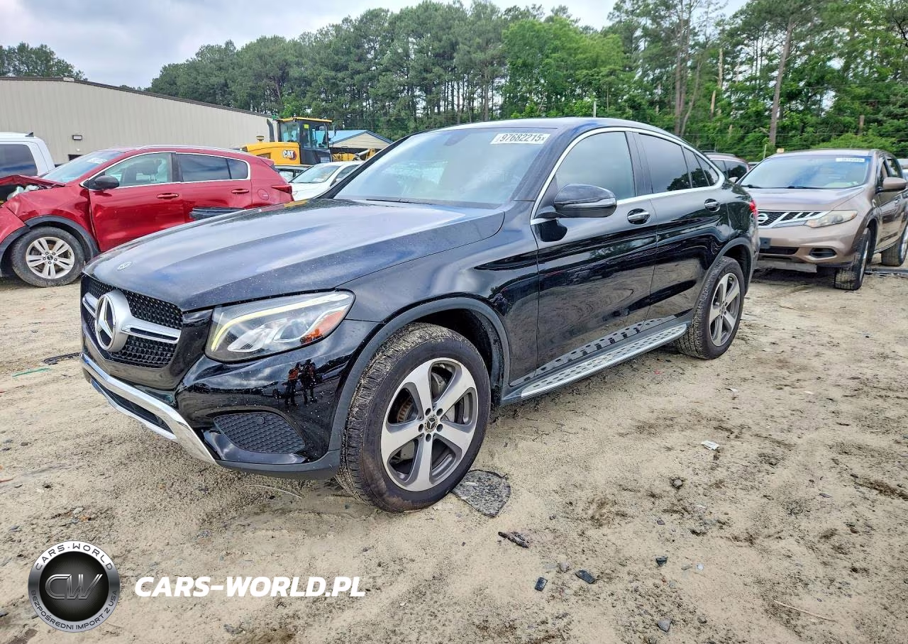 2018 Mercedes-Benz Glc Coupe 300 4Matic – zdjęcie 1 z 14