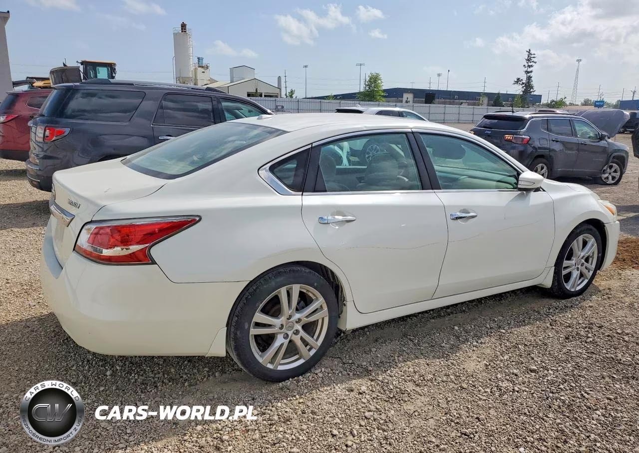2013 Nissan Altima 3.5 S VIN:1N4BL3AP4DN424521 - 3