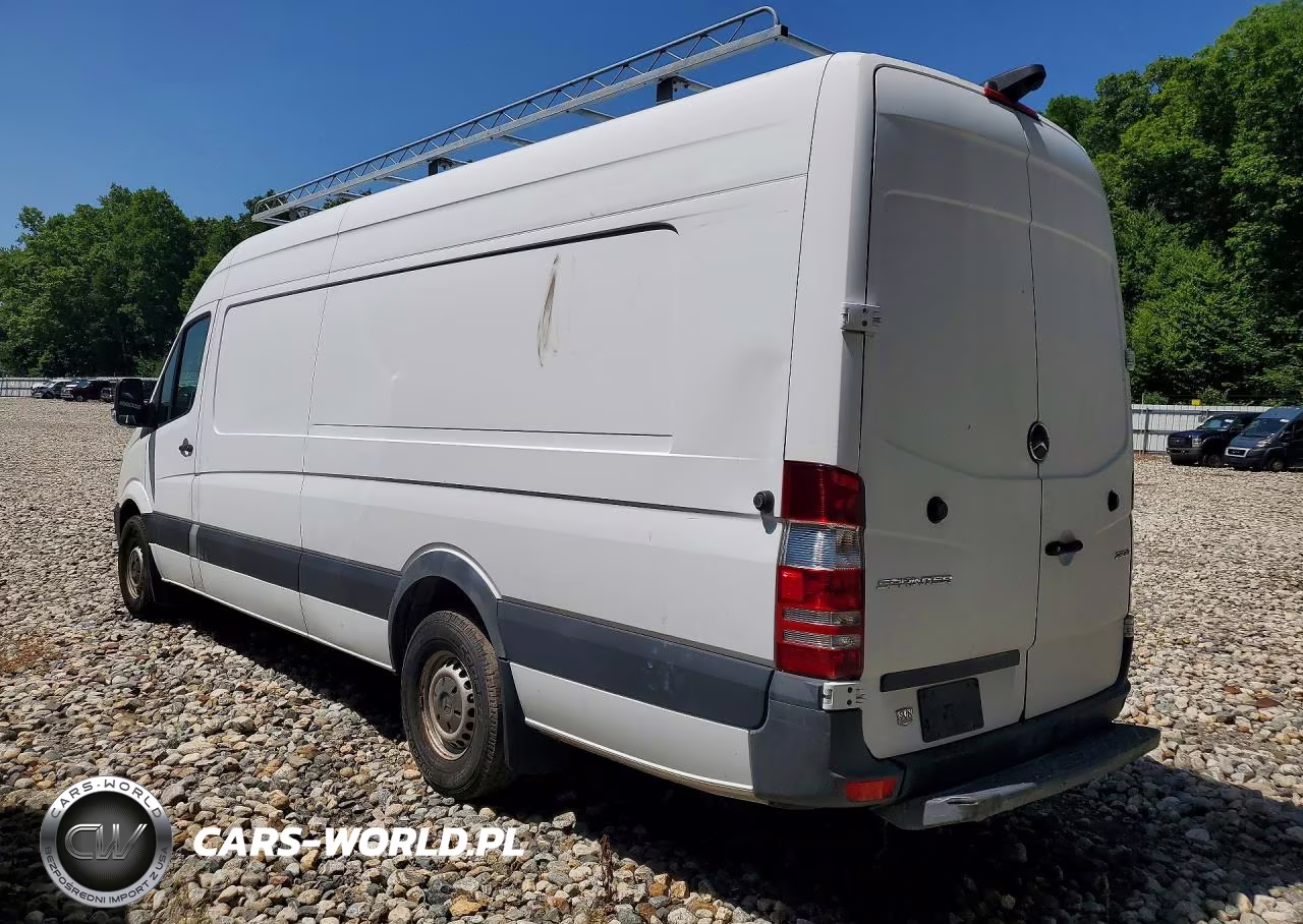 2018 Mercedes-Benz Sprinter 2500 Delivery Van VIN:WD3PE8CD4JP600021 - 2