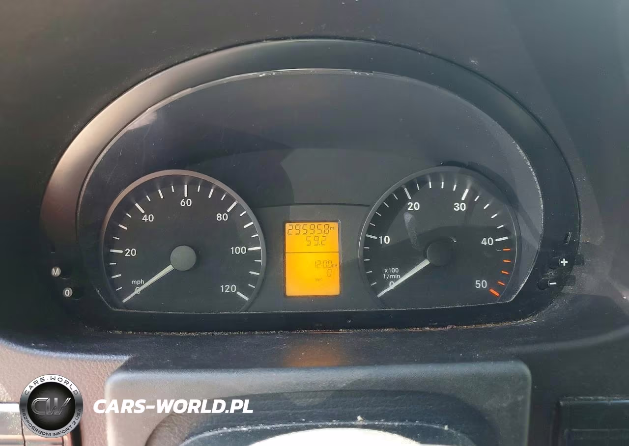 2018 Mercedes-Benz Sprinter 2500 Delivery Van VIN:WD3PE8CD4JP600021 - 9