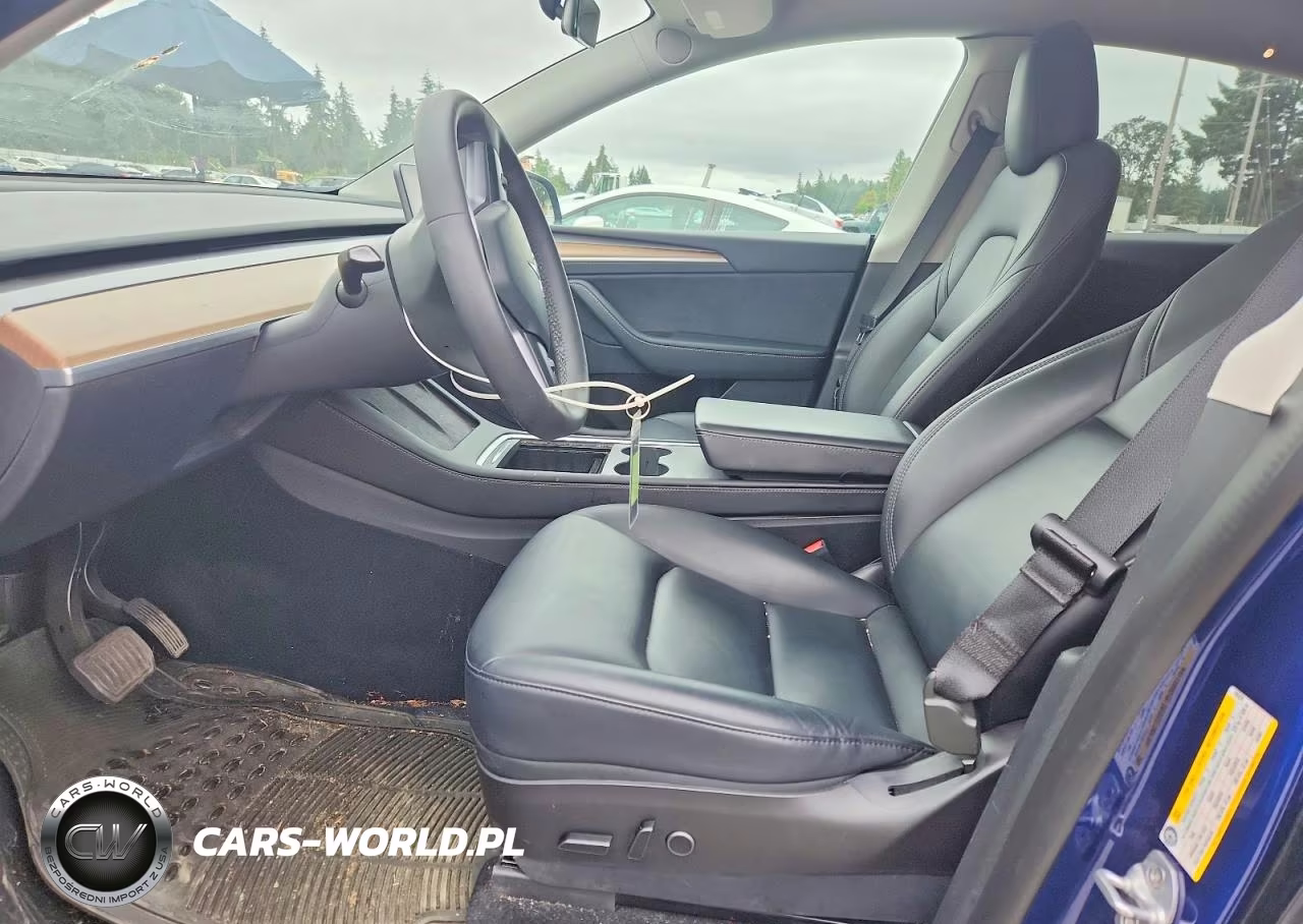 2023 Tesla Model Y VIN:7SAYGDEE3PF595290 - 7