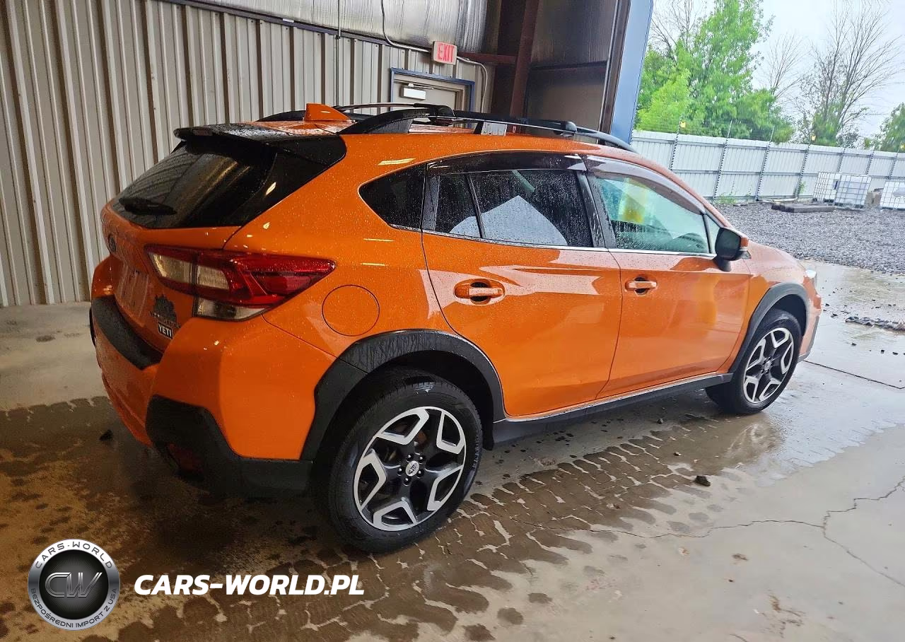 2018 Subaru Crosstrek Limited VIN:JF2GTAMC9J8332040 - 3