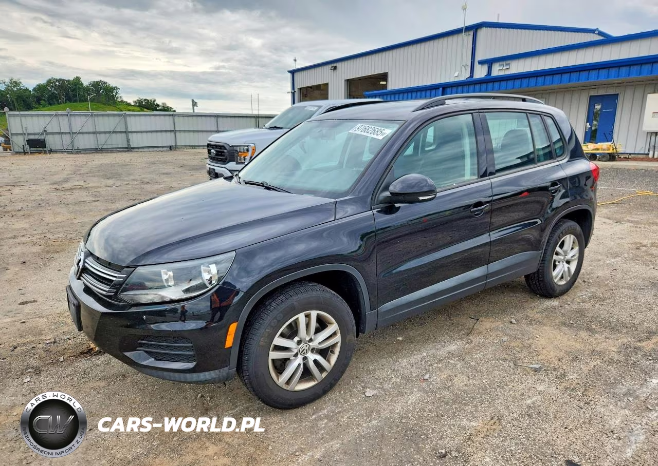 2015 Volkswagen Tiguan S