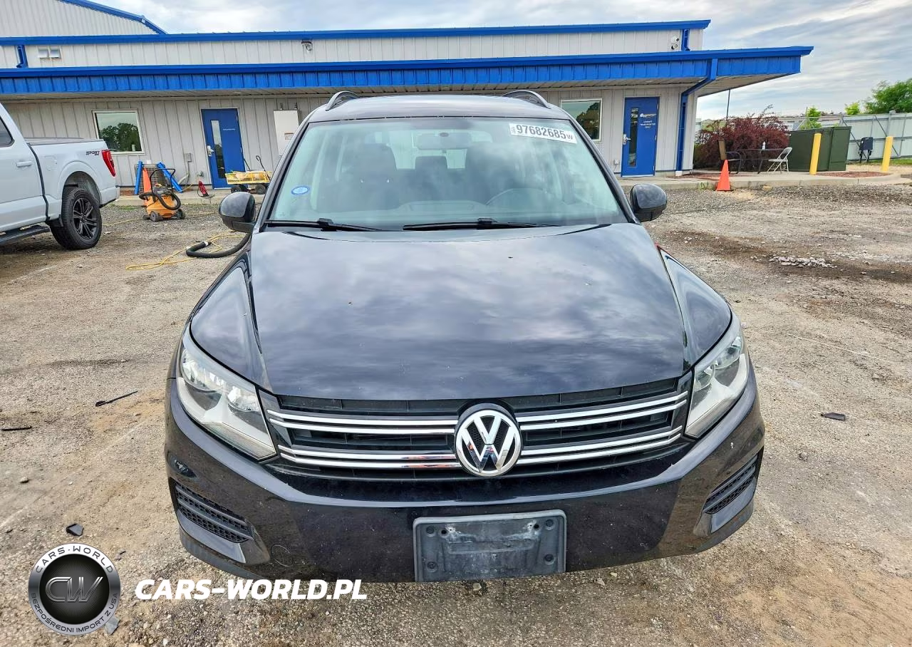 2015 Volkswagen Tiguan S VIN:WVGAV7AX9FW513999 - 5