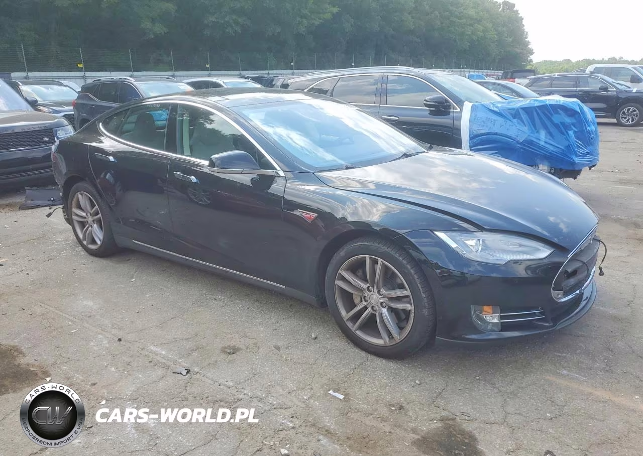 2015 Tesla Model S 85 VIN:5YJSA1H10FF080743 - 4